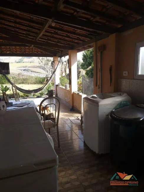 Chácara com 3 quartos à venda, 30000m2 em Paraibuna - SP - imagem 6 Foto 6 de Chácara com 3 quartos à venda, 30000m2 em Paraibuna - SP