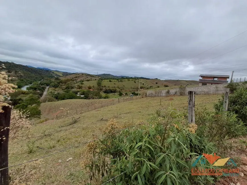 Terreno / Lote à venda, 2000m2 em Paraibuna - SP - imagem 8 Foto 8 de Terreno / Lote à venda, 2000m2 em Paraibuna - SP