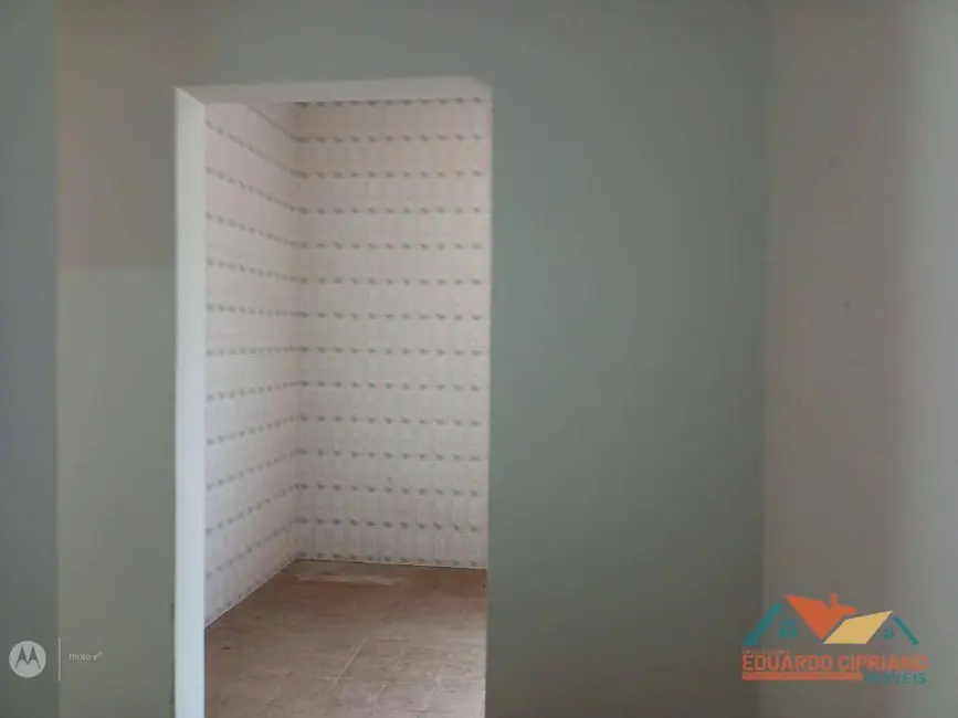 Foto 9 de Sala Comercial para alugar, 402m2 em Centro, Caraguatatuba - SP