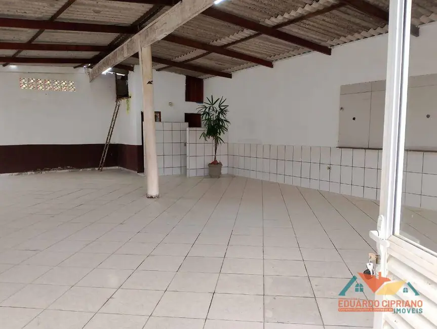 Foto 5 de Loja à venda, 200m2 em Pegorelli, Caraguatatuba - SP