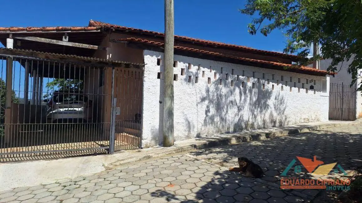 Foto 1 de Casa com 3 quartos à venda, 1200m2 em Paraibuna - SP