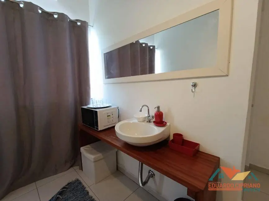 Foto 2 de Apartamento com 1 quarto para alugar, 34m2 em Centro, Caraguatatuba - SP