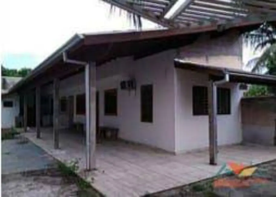 Foto 2 de Casa com 2 quartos à venda, 370m2 em Travessão, Caraguatatuba - SP