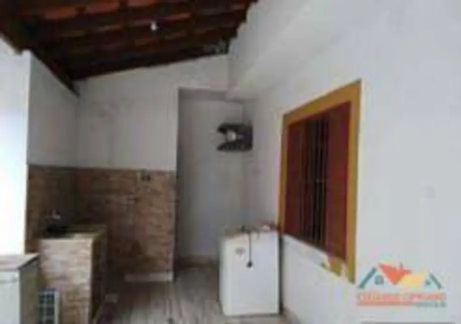 Casa com 2 quartos à venda, 370m2 em Travessão, Caraguatatuba - SP - imagem 6 Foto 6 de Casa com 2 quartos à venda, 370m2 em Travessão, Caraguatatuba - SP