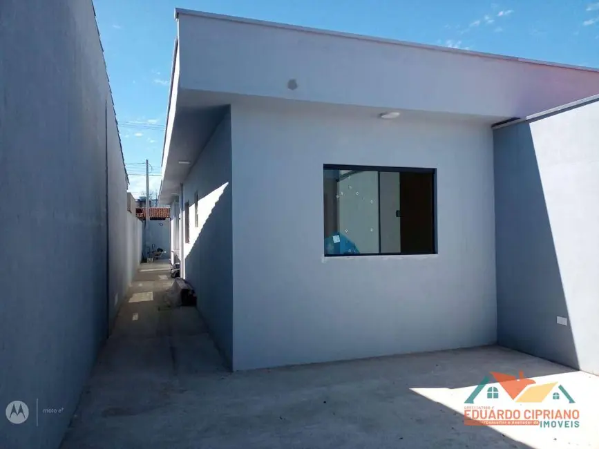 Foto 3 de Casa com 2 quartos à venda, 150m2 em Praia das Palmeiras, Caraguatatuba - SP