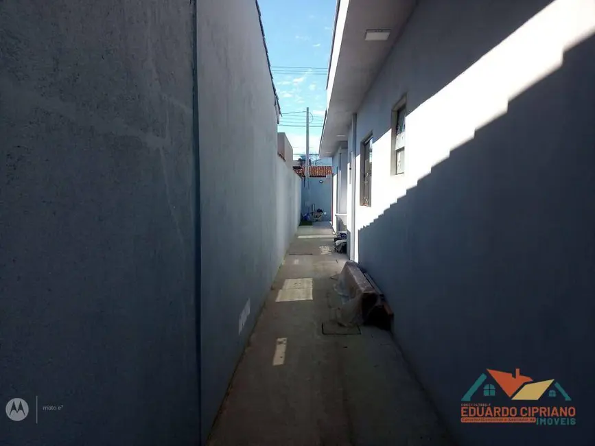 Foto 4 de Casa com 2 quartos à venda, 150m2 em Praia das Palmeiras, Caraguatatuba - SP