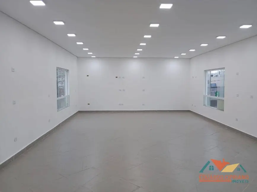 Foto 4 de Sala Comercial para alugar, 116m2 em Centro, Caraguatatuba - SP