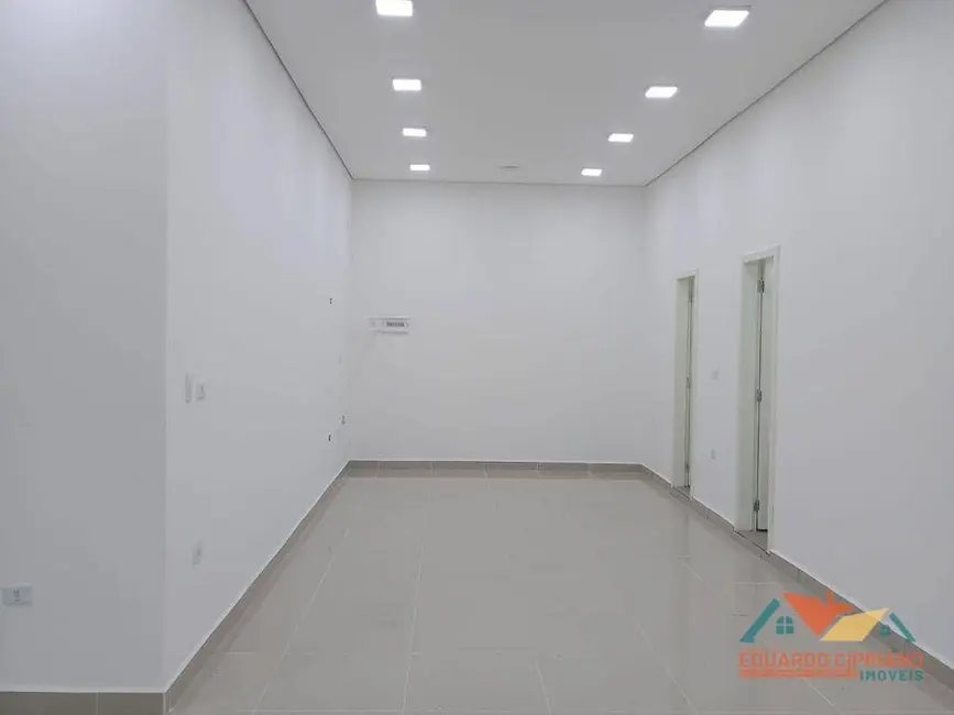 Foto 7 de Sala Comercial para alugar, 112m2 em Centro, Caraguatatuba - SP