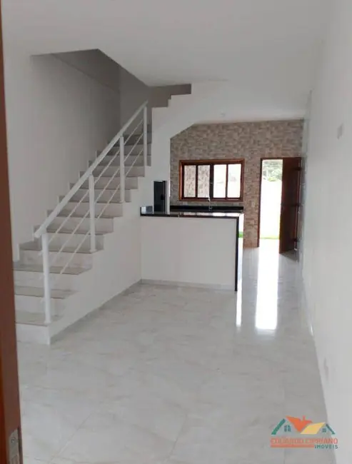 Foto 1 de Sobrado com 2 quartos à venda, 160m2 em Pontal de Santa Marina, Caraguatatuba - SP