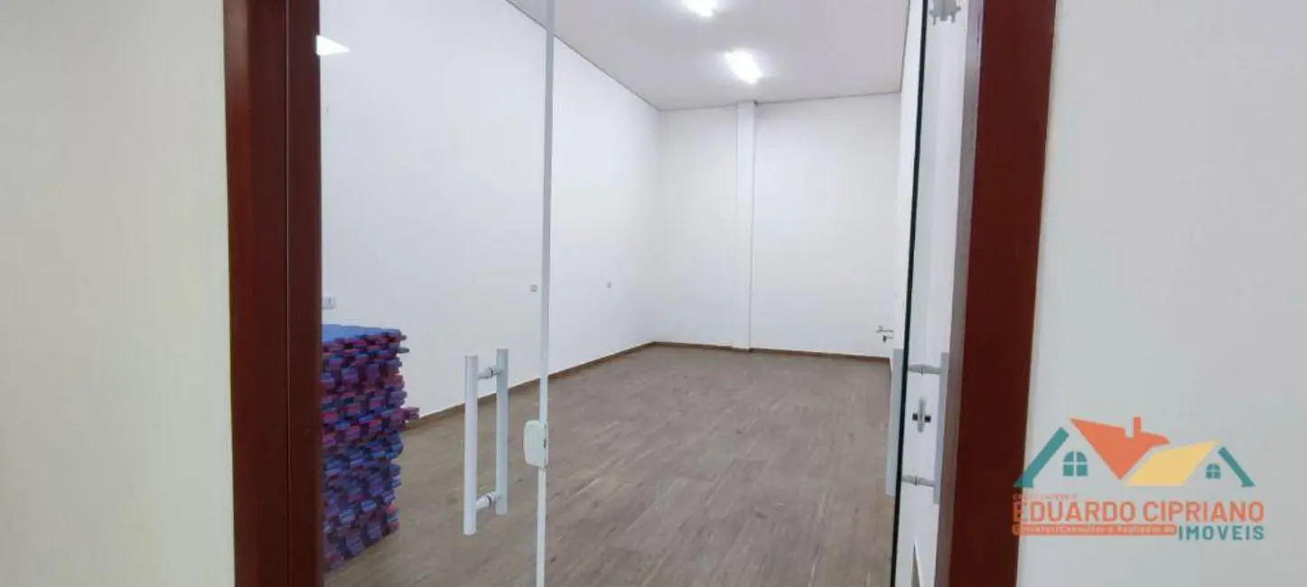 Foto 5 de Sala Comercial para alugar, 36m2 em Martim de Sá, Caraguatatuba - SP