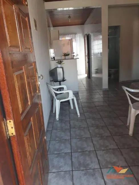 Foto 8 de Casa com 2 quartos à venda, 56m2 em Prainha, Caraguatatuba - SP