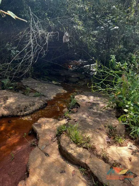 Foto 8 de Chácara à venda, 22560m2 em Jambeiro - SP