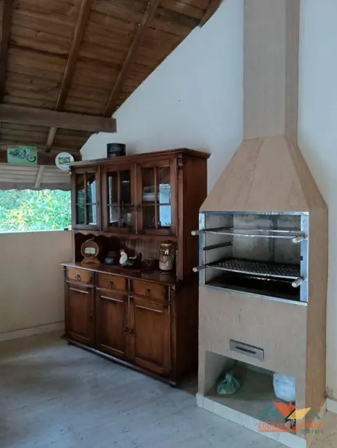 Chácara com 1 quarto à venda, 14000m2 em Paraibuna - SP - imagem 5 Foto 5 de Chácara com 1 quarto à venda, 14000m2 em Paraibuna - SP