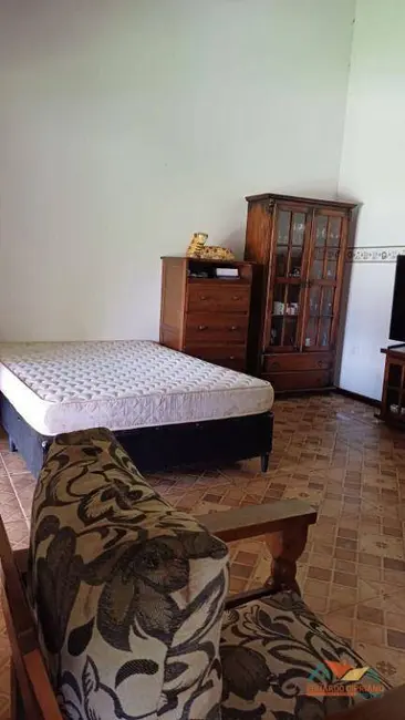 Chácara com 1 quarto à venda, 14000m2 em Paraibuna - SP - imagem 3 Foto 3 de Chácara com 1 quarto à venda, 14000m2 em Paraibuna - SP