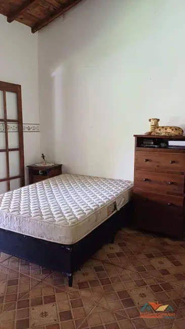 Chácara com 1 quarto à venda, 14000m2 em Paraibuna - SP - imagem 4 Foto 4 de Chácara com 1 quarto à venda, 14000m2 em Paraibuna - SP
