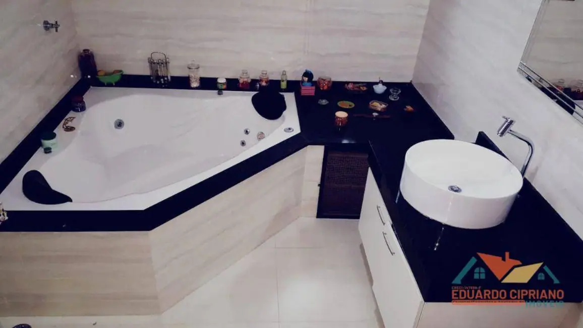 Foto 7 de Casa de Condomínio com 5 quartos à venda e para alugar, 588m2 em Sao Sebastiao - SP