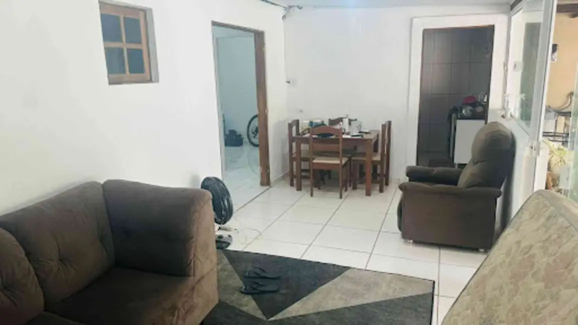Foto 7 de Casa com 2 quartos à venda, 300m2 em Jardim Jaqueira, Caraguatatuba - SP