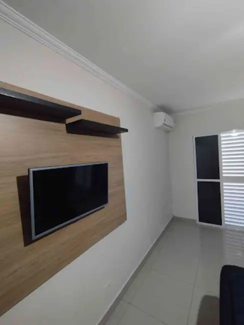 Casa com 3 quartos à venda, 200m2 em Sao Jose Dos Campos - SP - imagem 7 Foto 7 de Casa com 3 quartos à venda, 200m2 em Sao Jose Dos Campos - SP