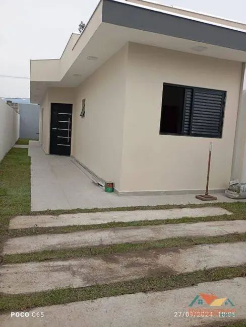 Foto 1 de Casa com 2 quartos à venda, 135m2 em Pontal de Santa Marina, Caraguatatuba - SP