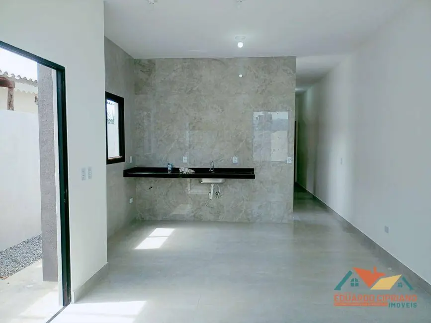 Casa com 2 quartos à venda, 135m2 em Balneário Recanto do Sol, Caraguatatuba - SP - imagem 5 Foto 5 de Casa com 2 quartos à venda, 135m2 em Balneário Recanto do Sol, Caraguatatuba - SP