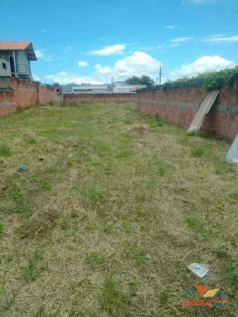 Foto 2 de Terreno / Lote à venda, 900m2 em Balneário dos Golfinhos, Caraguatatuba - SP