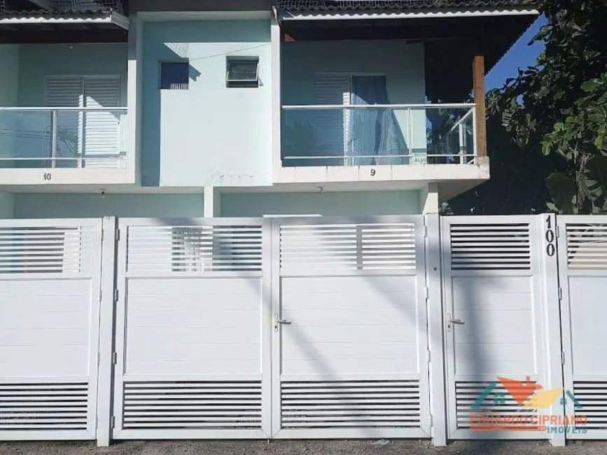 Foto 2 de Casa de Condomínio com 2 quartos para alugar, 104m2 em Massaguaçu, Caraguatatuba - SP