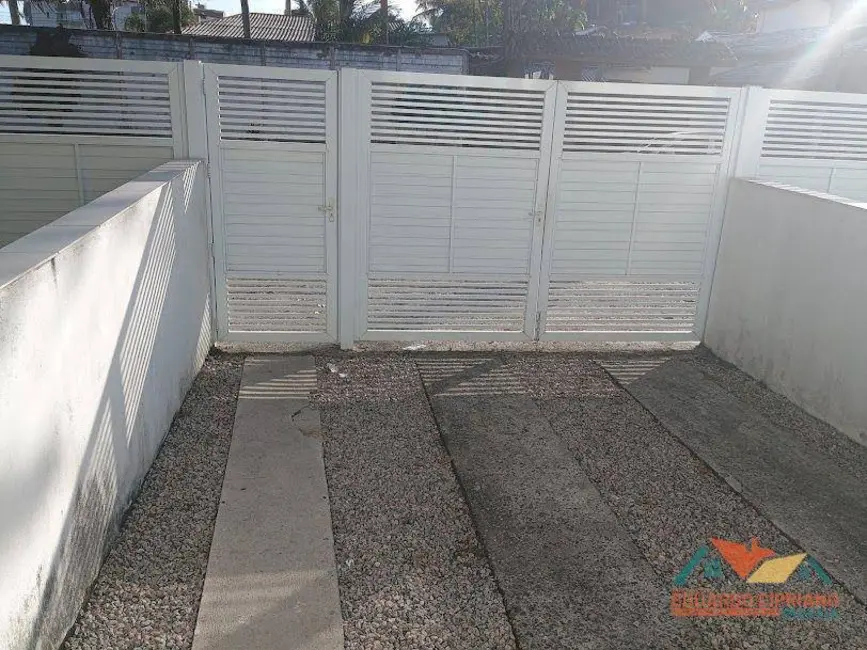 Foto 3 de Casa de Condomínio com 2 quartos para alugar, 104m2 em Massaguaçu, Caraguatatuba - SP