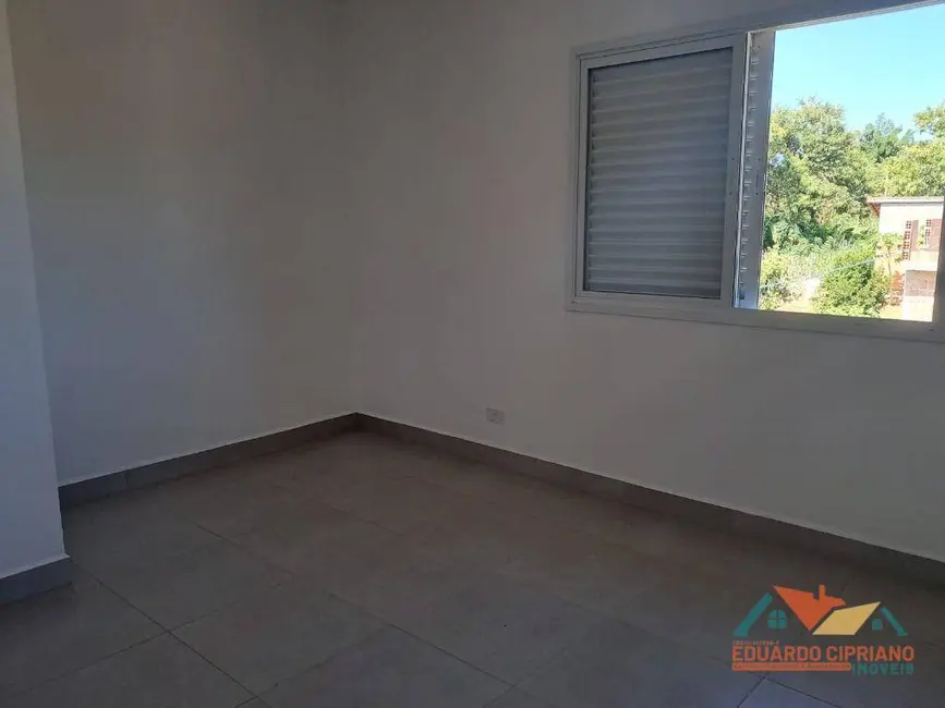 Foto 4 de Casa com 2 quartos para alugar, 85m2 em Capricórnio III, Caraguatatuba - SP