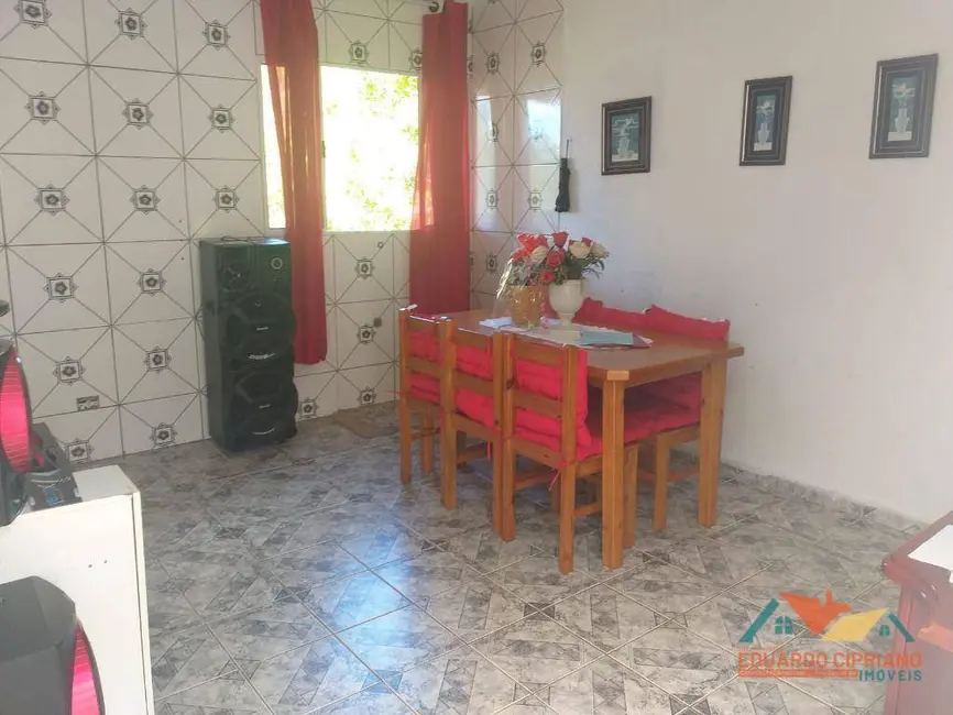 Chácara com 1 quarto à venda, 1001m2 em Paraibuna - SP - imagem 9 Foto 9 de Chácara com 1 quarto à venda, 1001m2 em Paraibuna - SP