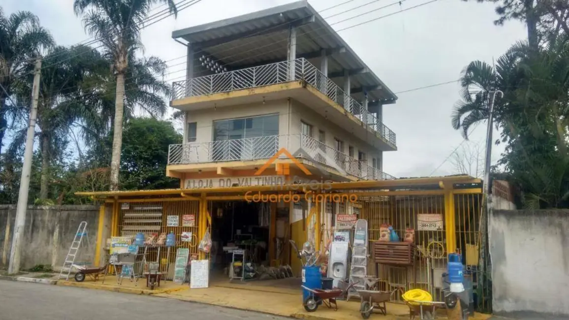 Foto 1 de Loja à venda, 563m2 em Massaguaçu, Caraguatatuba - SP