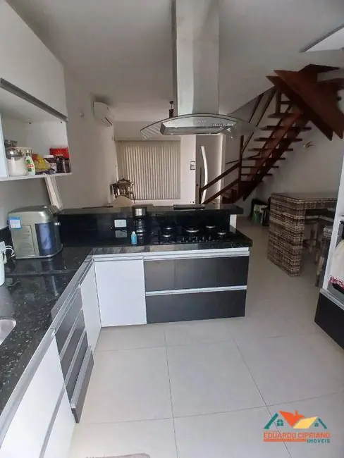 Foto 21 de Casa à venda em Massaguaçu, Caraguatatuba - SP