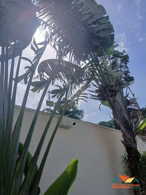 Foto 3 de Casa à venda em Massaguaçu, Caraguatatuba - SP