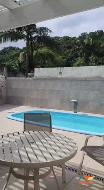 Foto 32 de Casa à venda em Massaguaçu, Caraguatatuba - SP