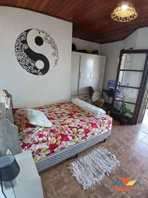 Foto 9 de Casa com 2 quartos à venda, 102m2 em Massaguaçu, Caraguatatuba - SP