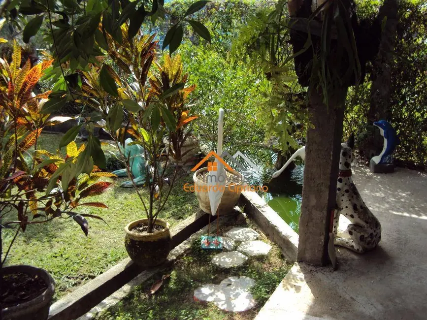 Chácara com 2 quartos à venda, 1914m2 em Vila Expedicionários Cruzeirenses, Cruzeiro - SP - imagem 7 Foto 7 de Chácara com 2 quartos à venda, 1914m2 em Vila Expedicionários Cruzeirenses, Cruzeiro - SP