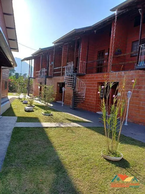 Foto 2 de Casa com 1 quarto à venda, 48m2 em Martim de Sá, Caraguatatuba - SP