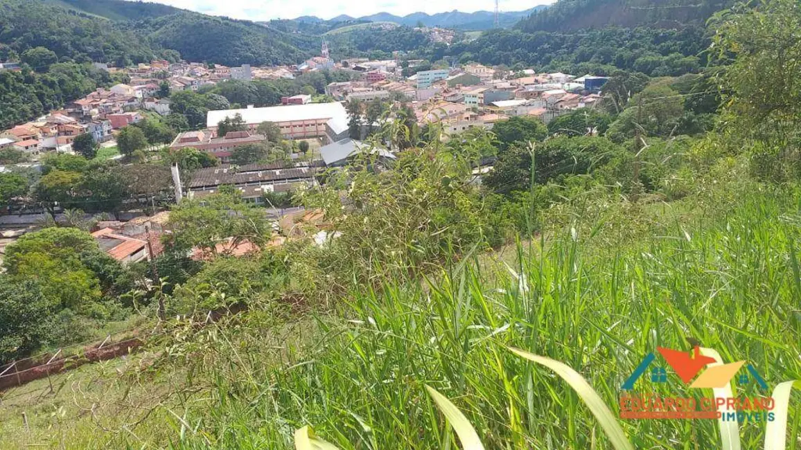 Terreno / Lote à venda, 3349m2 em Paraibuna - SP - imagem 4 Foto 4 de Terreno / Lote à venda, 3349m2 em Paraibuna - SP