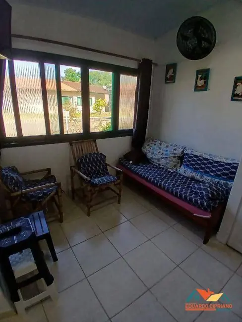 Foto 2 de Kitnet com 1 quarto à venda, 50m2 em Jardim Casa Branca, Caraguatatuba - SP