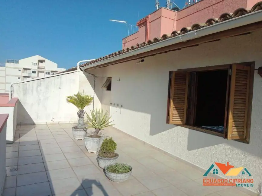 Foto 5 de Apartamento com 3 quartos à venda, 139m2 em Centro, Caraguatatuba - SP