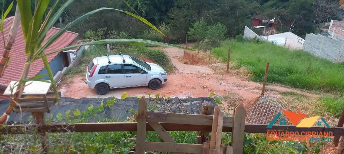 Casa com 2 quartos à venda, 500m2 em Paraibuna - SP - imagem 8 Foto 8 de Casa com 2 quartos à venda, 500m2 em Paraibuna - SP