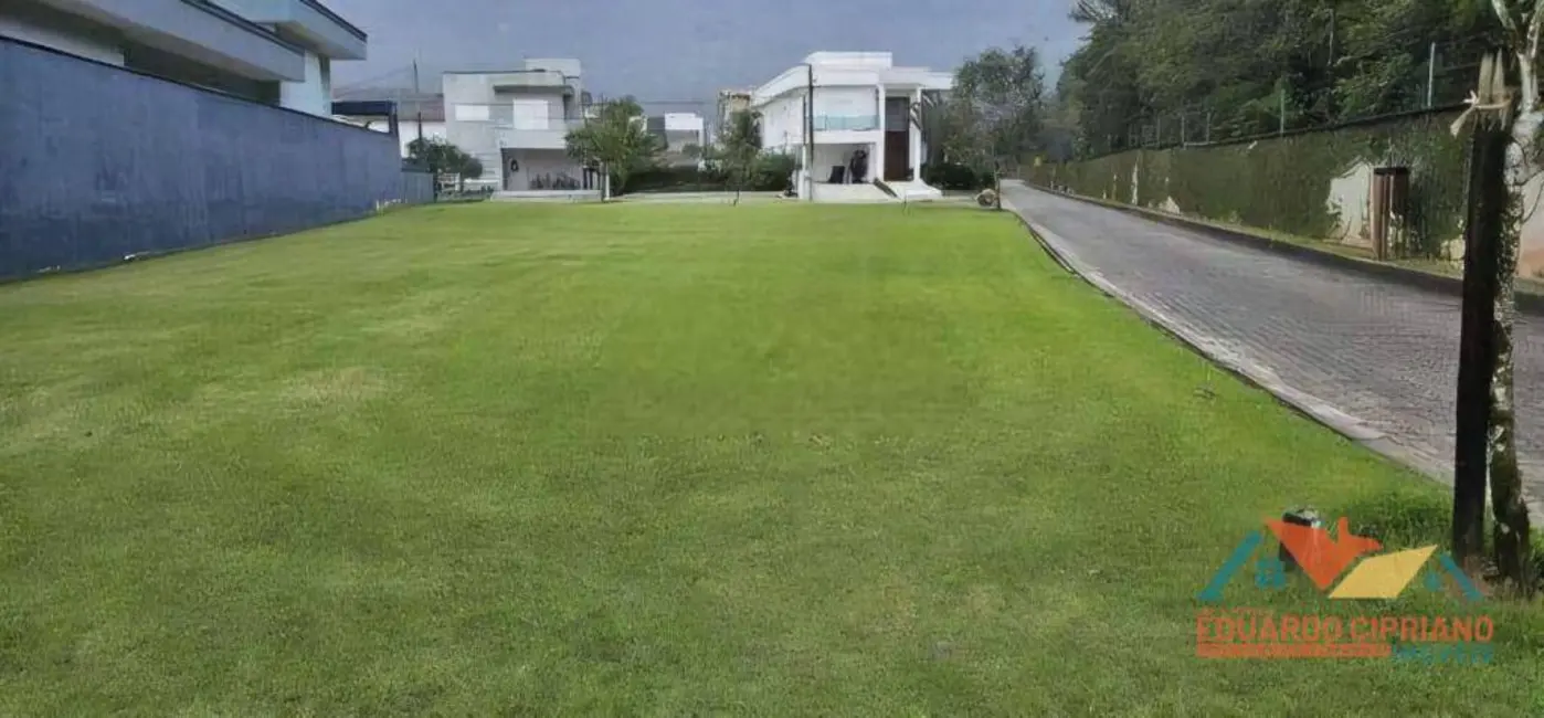 Foto 1 de Terreno / Lote à venda, 730m2 em Massaguaçu, Caraguatatuba - SP