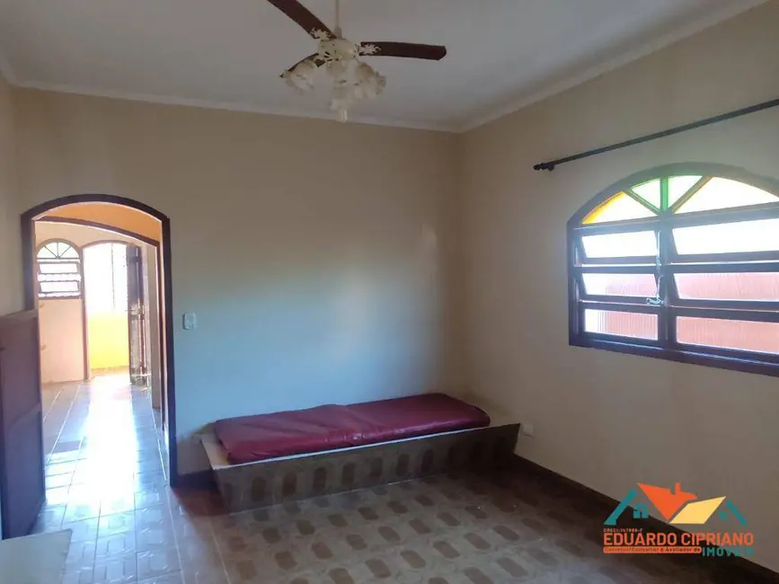 Apartamento com 2 quartos para alugar, 70m2 em Prainha, Caraguatatuba - SP - imagem 3 Foto 3 de Apartamento com 2 quartos para alugar, 70m2 em Prainha, Caraguatatuba - SP