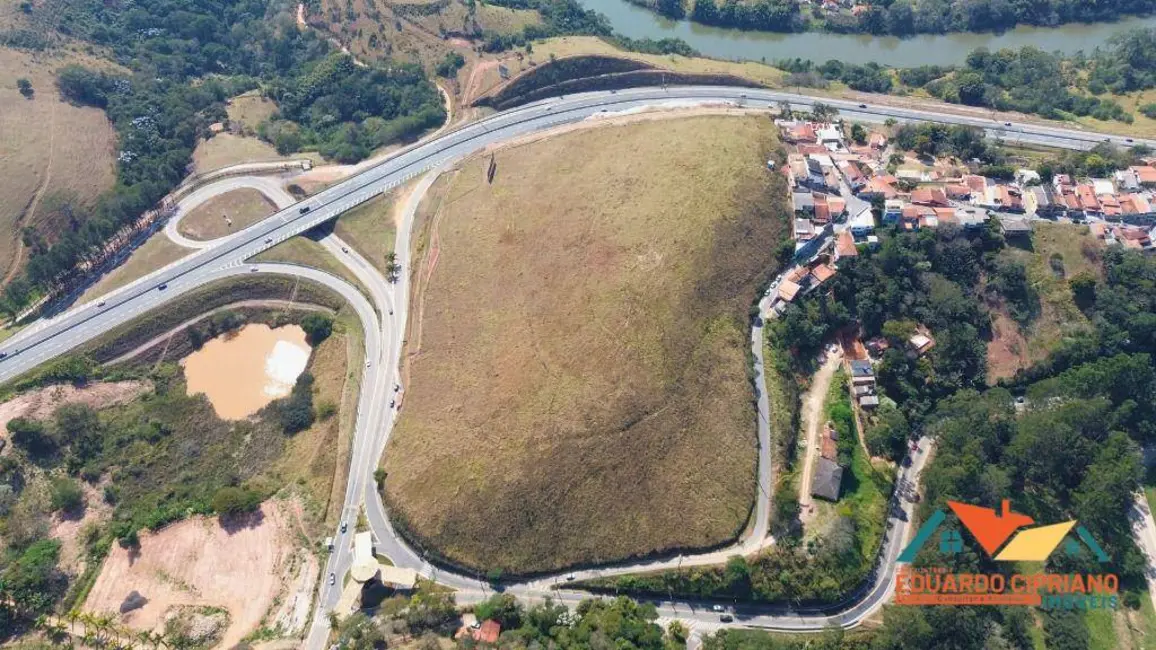 Sala Comercial à venda, 50000m2 em Paraibuna - SP - imagem 3 Foto 3 de Sala Comercial à venda, 50000m2 em Paraibuna - SP