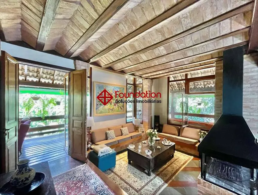 Casa com 3 quartos à venda, 3316m2 em Chácara Santa Lúcia dos Ypes, Carapicuiba - SP - imagem 4 Foto 4 de Casa com 3 quartos à venda, 3316m2 em Chácara Santa Lúcia dos Ypes, Carapicuiba - SP