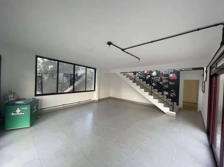 Sala Comercial à venda, 177m2 em Chácara São João, Carapicuiba - SP - imagem 5 Foto 5 de Sala Comercial à venda, 177m2 em Chácara São João, Carapicuiba - SP