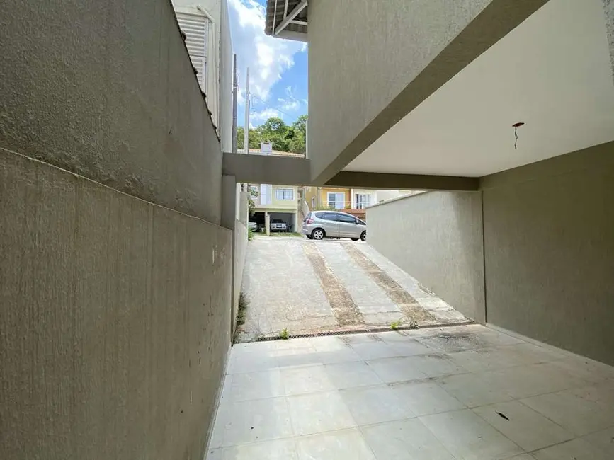 Foto 2 de Casa de Condomínio com 3 quartos à venda em Jardim Rio das Pedras, Cotia - SP