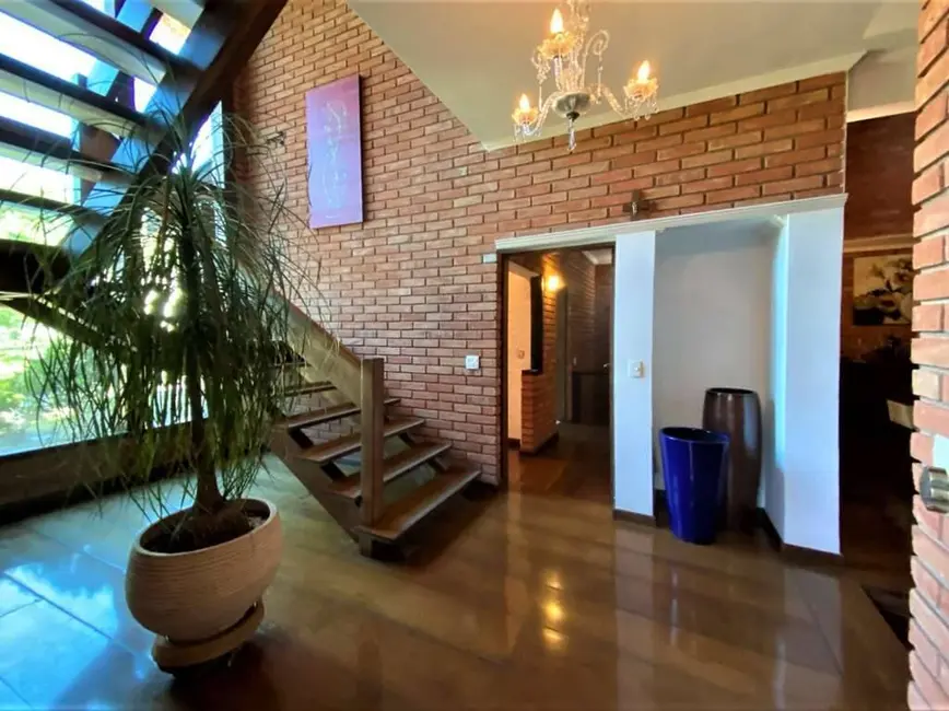 Casa com 3 quartos à venda em Chácara São João, Carapicuiba - SP - imagem 8 Foto 8 de Casa com 3 quartos à venda em Chácara São João, Carapicuiba - SP