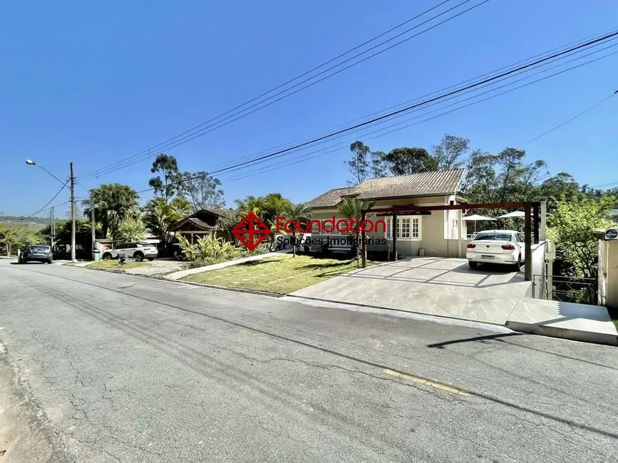 Foto 4 de Casa de Condomínio com 5 quartos à venda em Jardim do Golf I, Jandira - SP