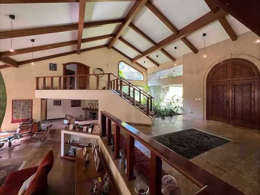 Foto 8 de Casa de Condomínio com 5 quartos à venda em Parque Silvino Pereira, Cotia - SP