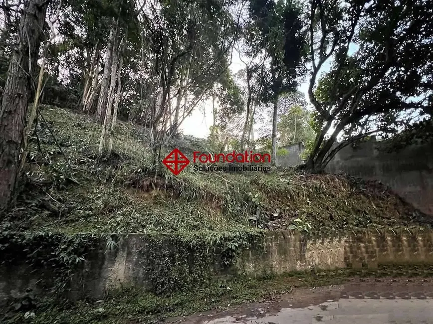 Terreno / Lote à venda em Chácara São João, Carapicuiba - SP - imagem 4 Foto 4 de Terreno / Lote à venda em Chácara São João, Carapicuiba - SP